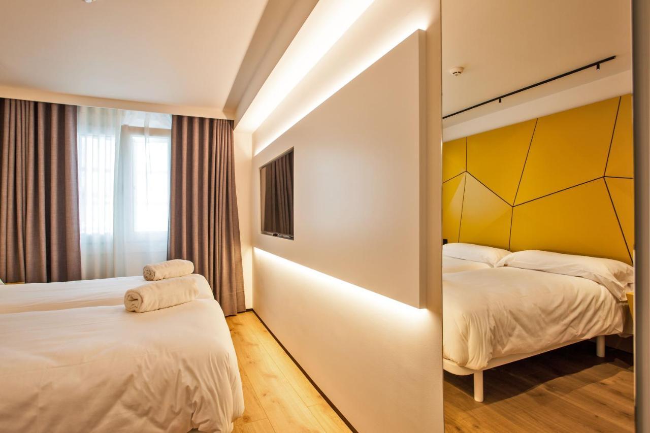 Hotel Plaza Obradoiro By Bossh! Hotels Santiago de Compostela Zewnętrze zdjęcie